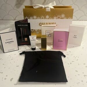 NWT Chanel beauty samples.